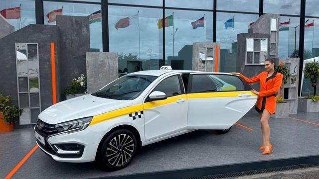 «Лада» представила новую модель ауры..