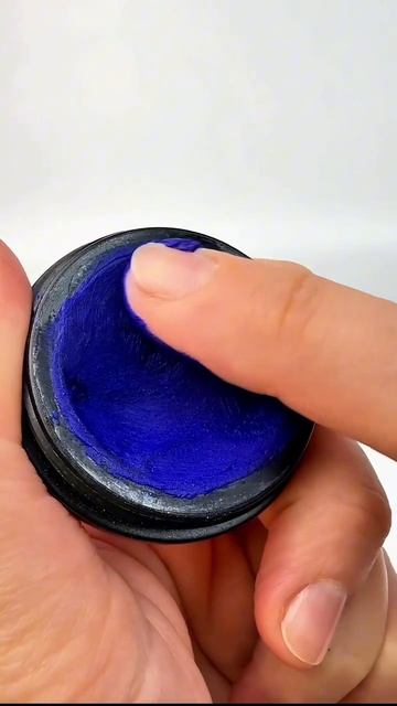 Кремовая подводка Intense eye liner waterproof