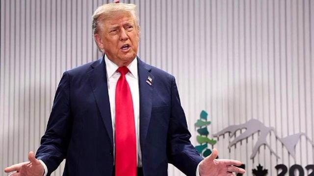🇺🇸Трамп призвал уволить и выгнать «как собаку» журналистку CNN Наташу Бертран за вещания о том, чт