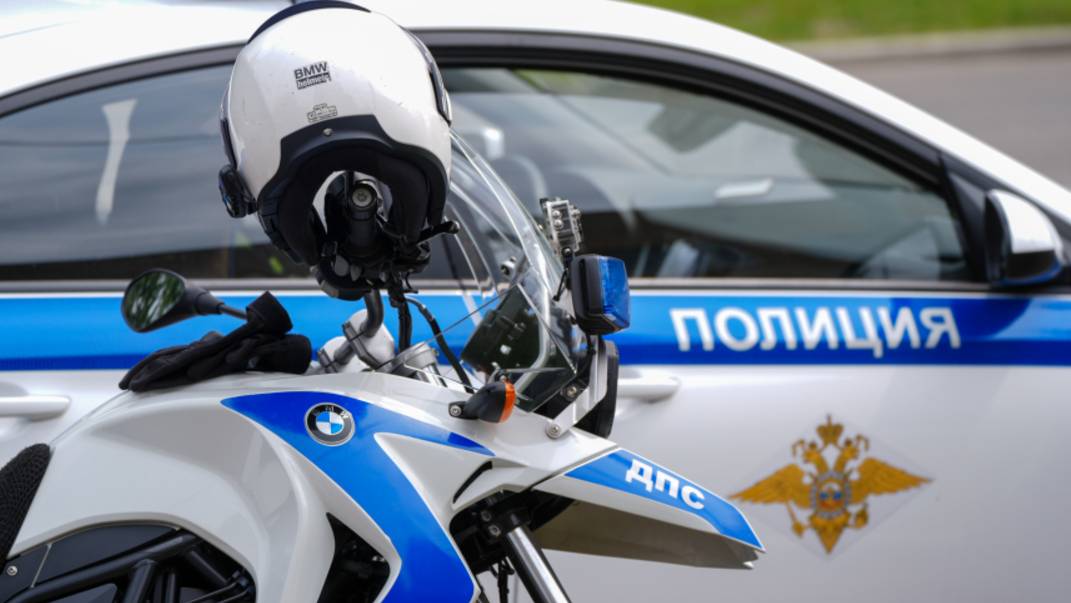 В Кемерове большегруз протаранил более двух десятков машин