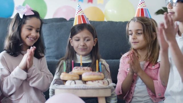 Музыкальная открытка.2025 С Днём Рождения! Весёлая детская песня для праздника.