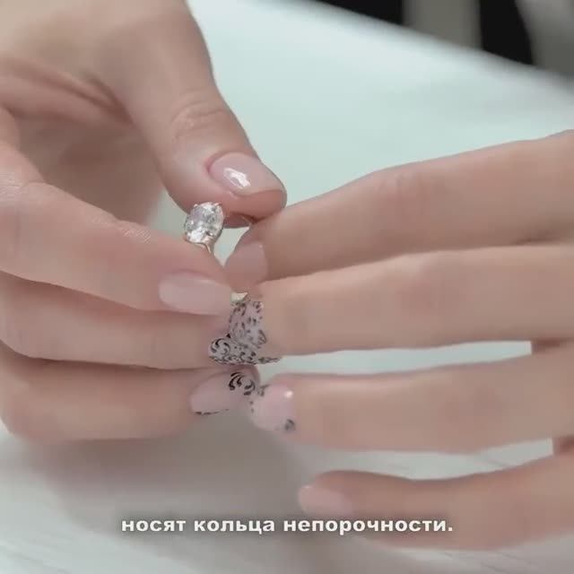 "Ц Е Л И Б А Т" Мудрые размышления Е.С. Шиварамы Свами