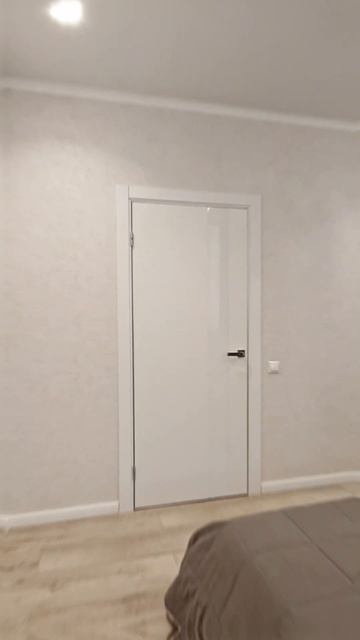 2513516