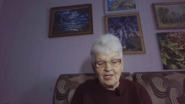 Тетя Мотя родила не от мужа? И что ей делать?