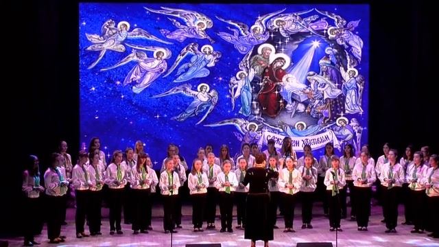 образцовый старший хор. 
"хвалите Господа с Небес"
руководитель Маргарита Гурская