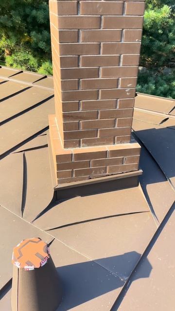 Обход печной трубы металлом в технике двойного стоячего фальца / double standing seam