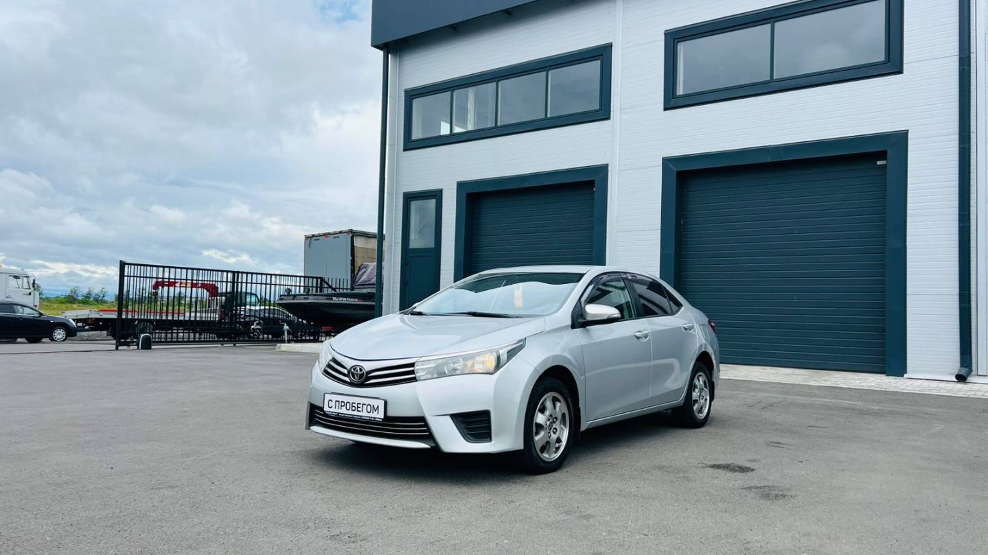 Toyota Corolla, 2013 год