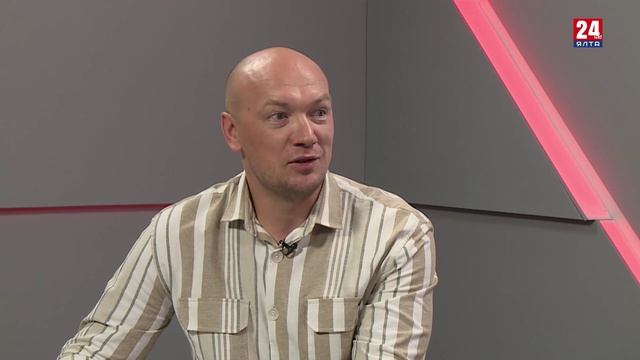 Интервью 24. Александр Туровский. Выпуск от 26.05.25