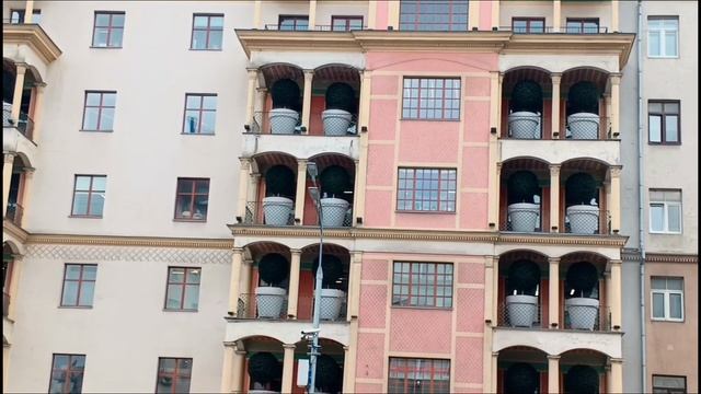 Прогулки по Москве. "Итальянский дом" на Проспекте мира 40.