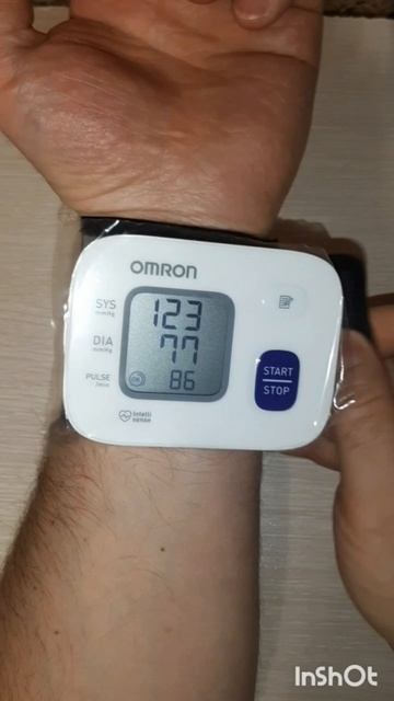 Обзор покупки на Озон.Тонометр давления на запястье Omron.Серия3.Часть5.mp4