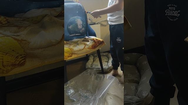 2 часть распаковки того что мне купила мама