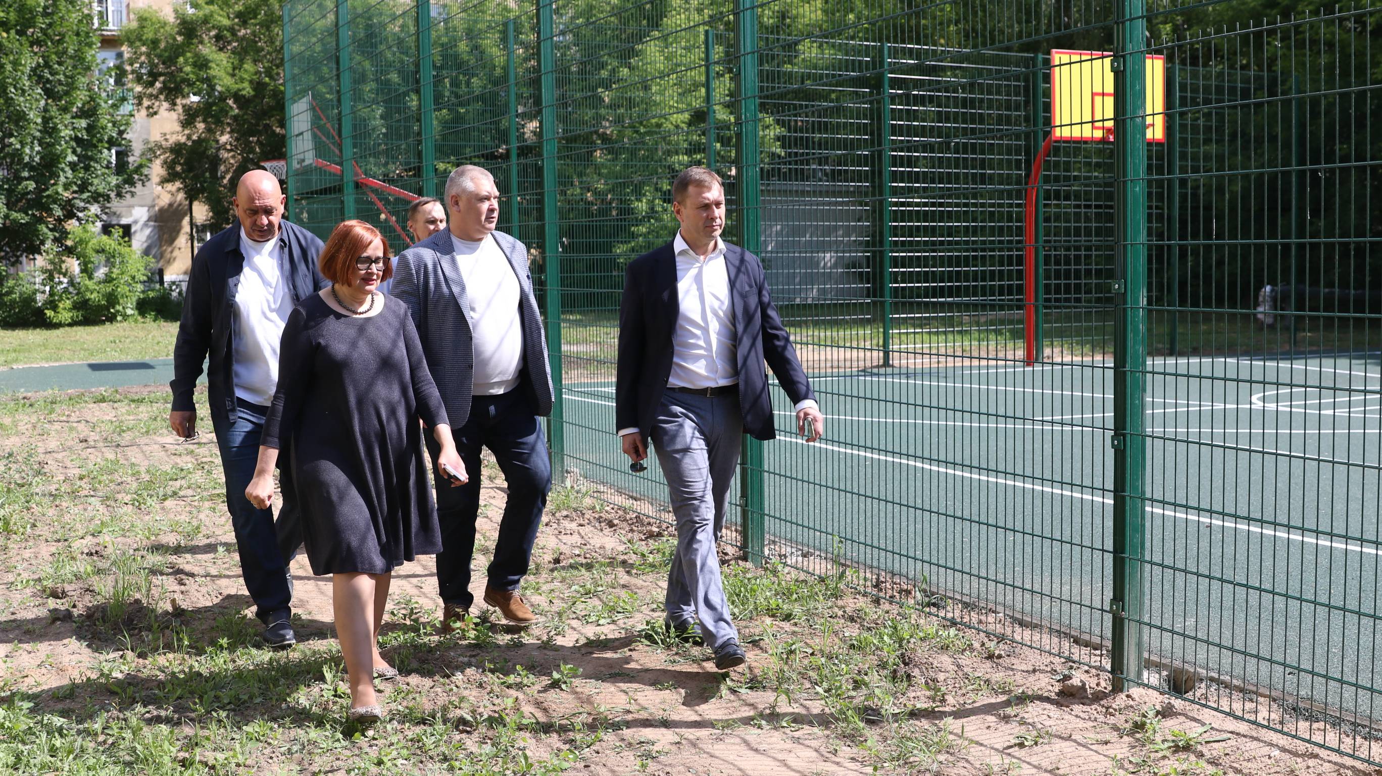Депутаты городской Думы участвуют в приемке объектов, благоустроенный по проекту "Вам решать!"