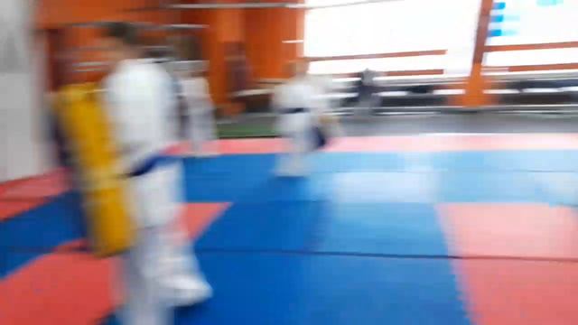 VID_20250625_222943_184