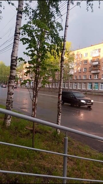 Капает немножко. Сыктывкар, Коммунистическая, 26.06.25