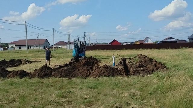 Копка фундамента