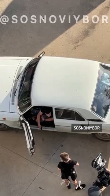 Соседи наблюдали сегодня вечером такую картину в нашем ЖК Сосновый бор Краснодар