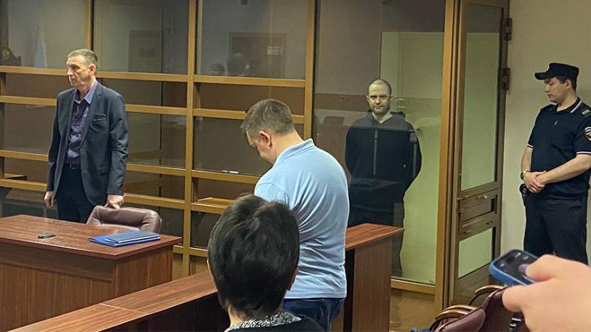 Суд приговорил фотографа из Перми к 16 годам колонии за госизмену
