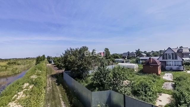5704754