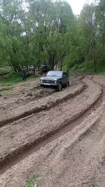 Нива-попрыгушка