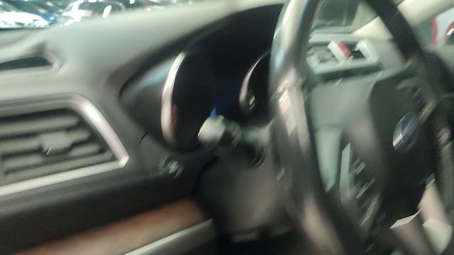 Subaru Outback 2016 год