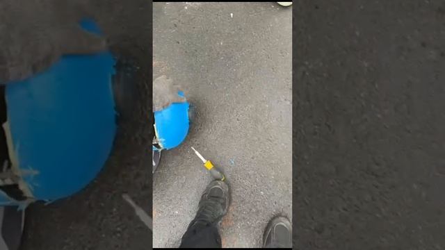 Наркокурьер прятал 6,5 килограммов гашиша в баллоне гидроаккумулятора. Но полиция вскрыла тайник.