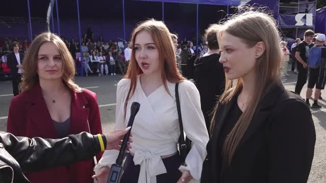 В центре Ярославля прошел бал выпускников