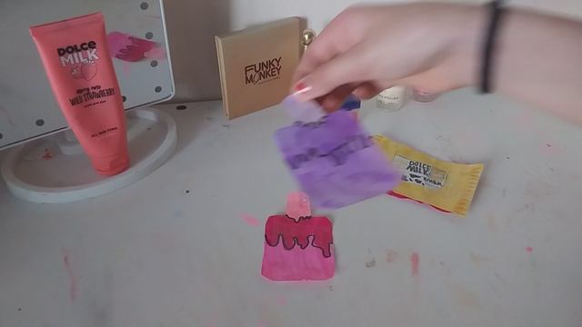 слишком угарное видео с бумажной косметикой!🤣😂пишим мне боксы люблю всех!🥰😍😘