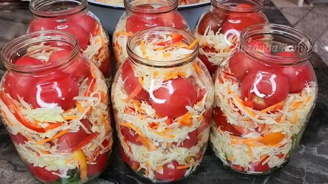 ПРОСТО ЗАЛИВАЮ КИПЯТКОМ. Закрываю по 50 банок! Невероятно вкусный рецепт с ПОМИДОРАМИ и с Капустой!
