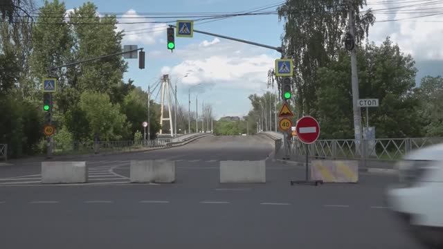 В Ярославле закрыли для движения Комсомольский мост