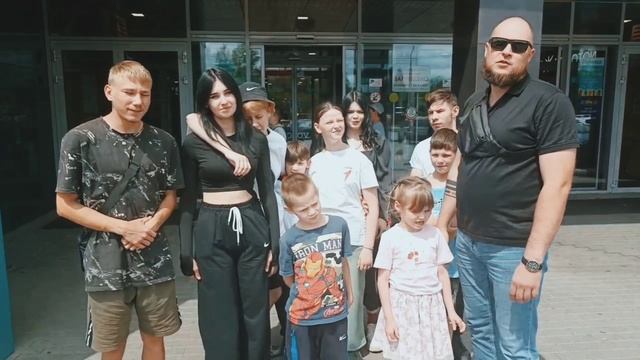 Главное дети счастливы.Вова брат красава !!!