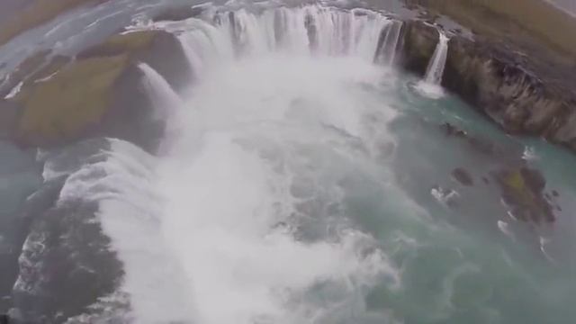 Музыка водопадов. Music Sergei Chekalin. Music waterfalls. Russian music.