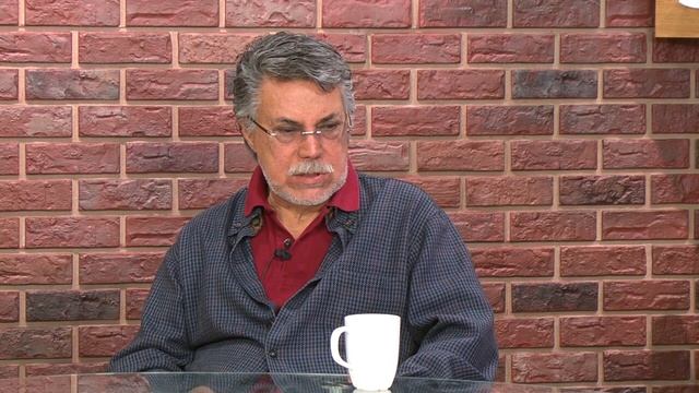Рустам Хамдамов