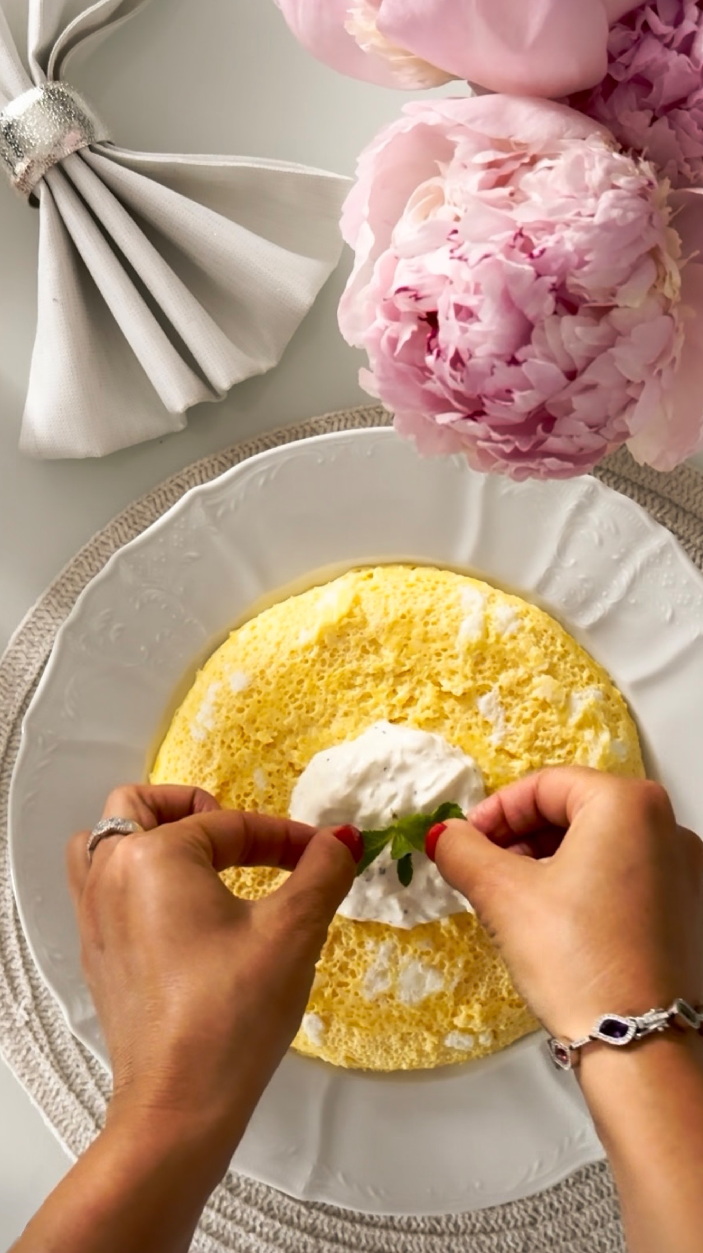 Воздушный омлет со страчателлой 🍳