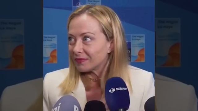 ПАДШАЯ ЖЕНЩИНА