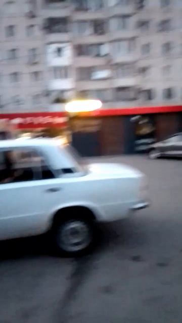 2027 год , путешественник во времени! всё правда
