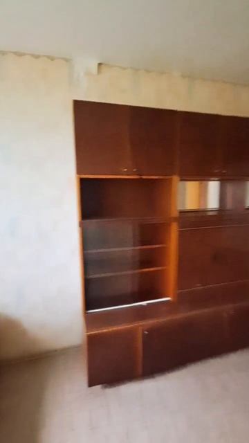 Уютная трехкомнатная квартира площадью 60,9 м² на Солнечной 13 на 1 этаже с высоким цоколем