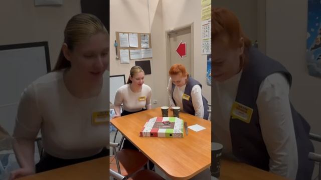Приходи работать в магазин-2