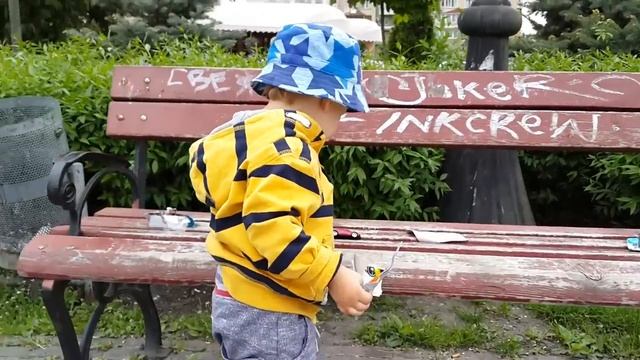Рома и Диана ★ ★ ★ МАШИНКИ-сюрпризы HOT WHEELS, распаковка и обзор