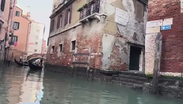 Яна Скворцова. Что не так с туризмом в Италии...