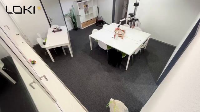 Учёные создали первого робота для уборки — Loki.

Он умеет мыть полы, чистить ванну и туалет,