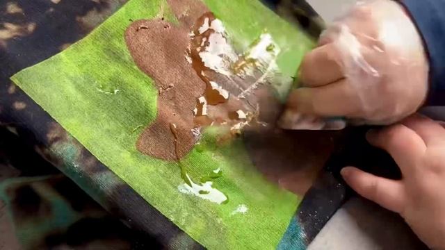 Чем смыть рисунок с одежды