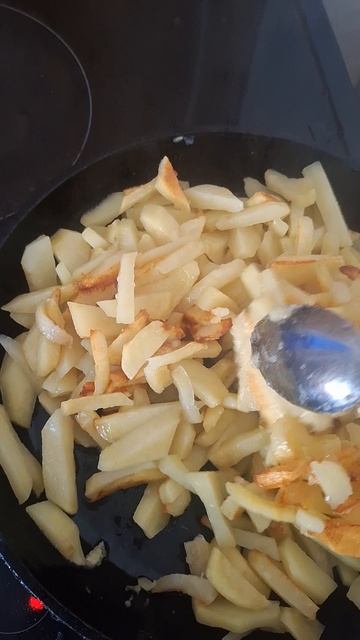 Жареная картошка 🍟