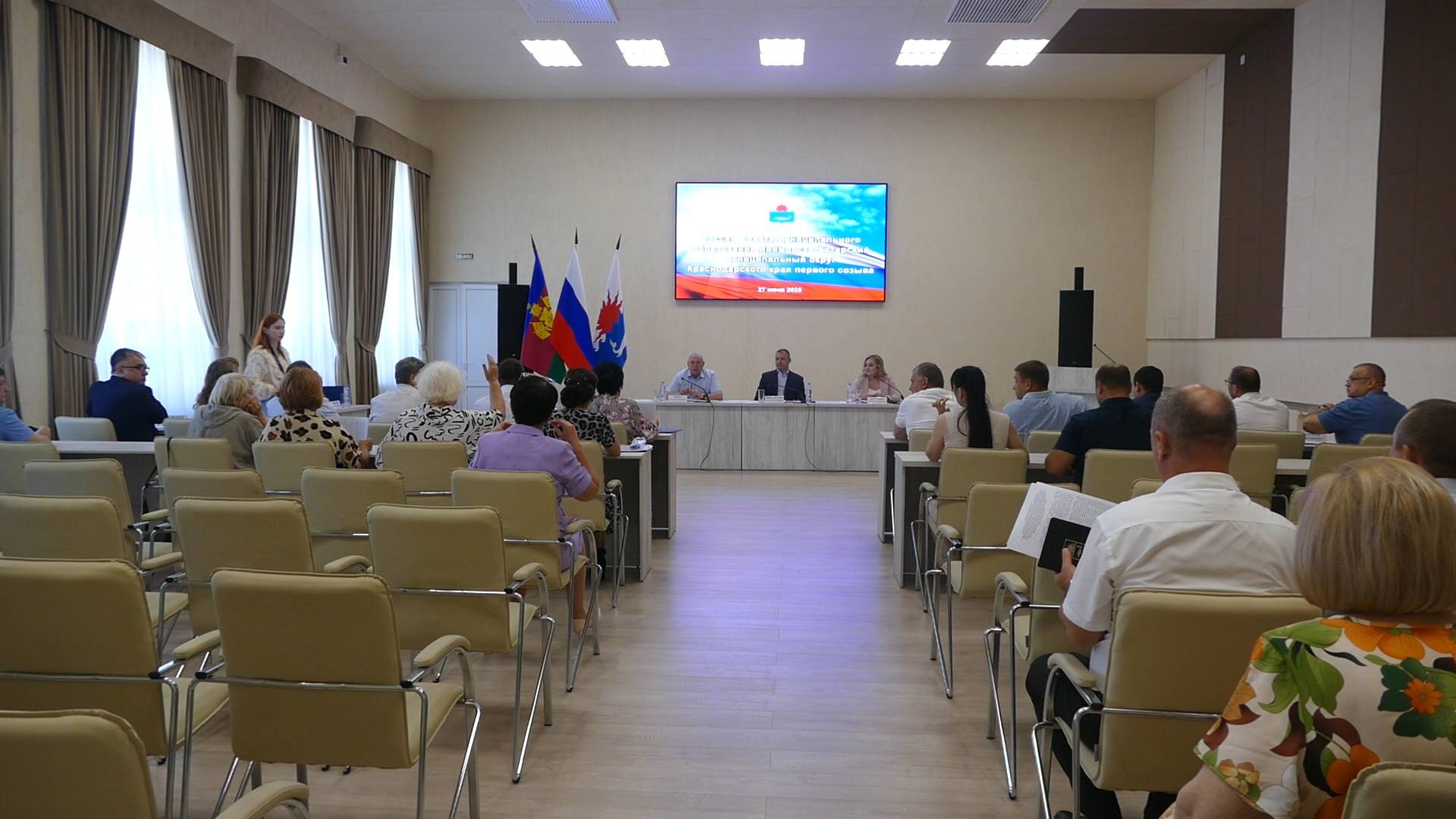 Состоялась очередная 21 сессия Совета Приморско-Ахтарского  муниципального округа.