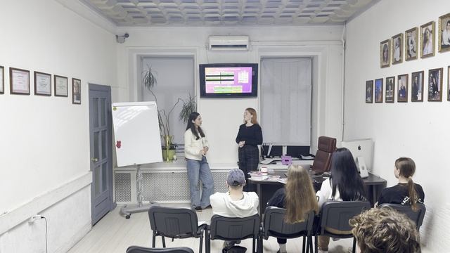 Елизавета 20 Лет. 32.398 Рублей за Неделю