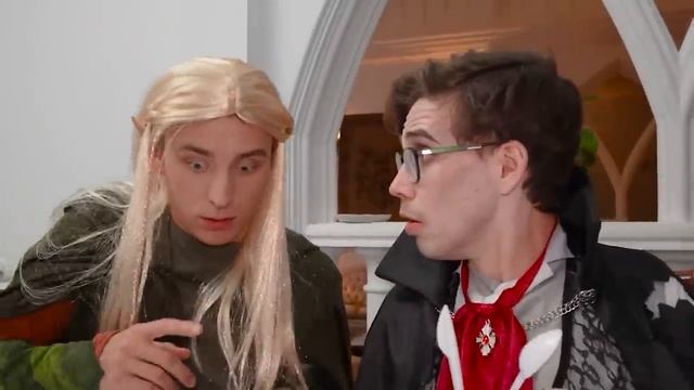 А4 ОТЕЛЬ МОНСТРОВ в Реальной Жизни !