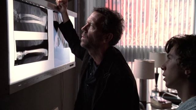 Доктор Хаус: «Метод Сократа» (01 сезон 06 серия), смотреть сериал без рекламы и в хорошем качестве
