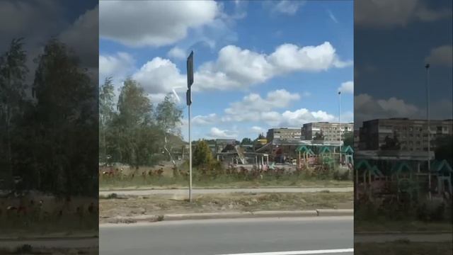 Продолжают разбирать ТЦ «Галактика» в Петровском районе