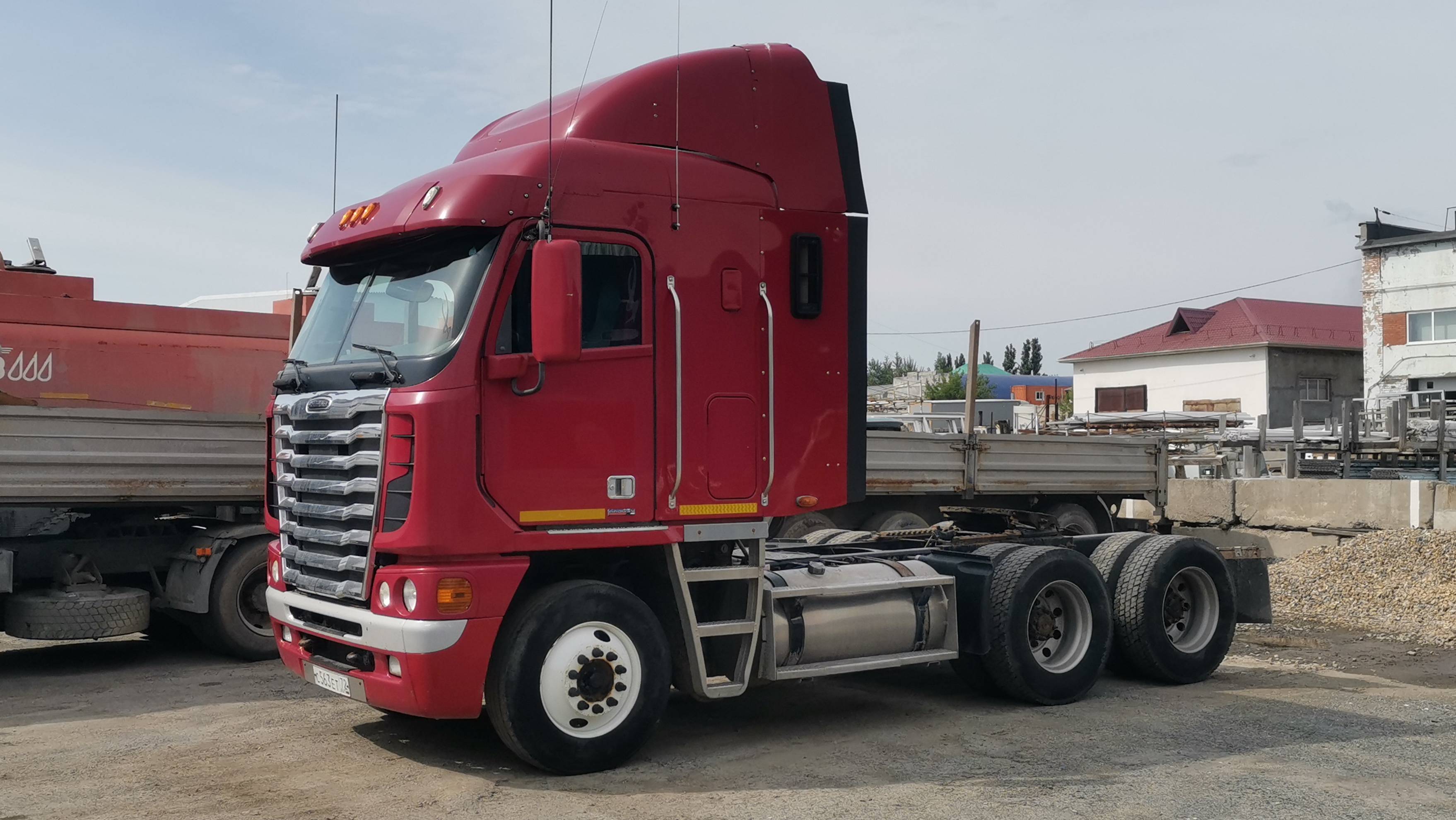Freightliner Argosy, 2014