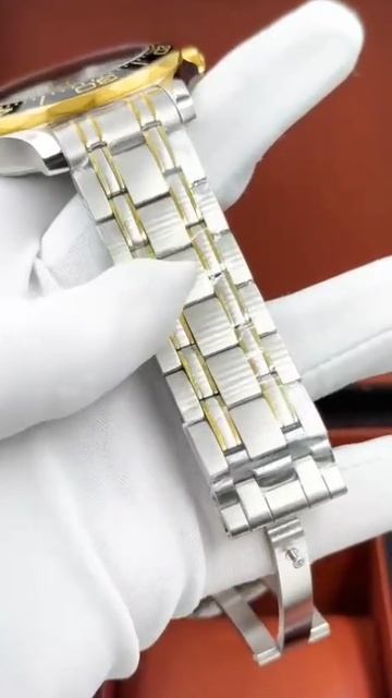 Часы мужские Omega Seamaster Diver 300M Black Dial Gold