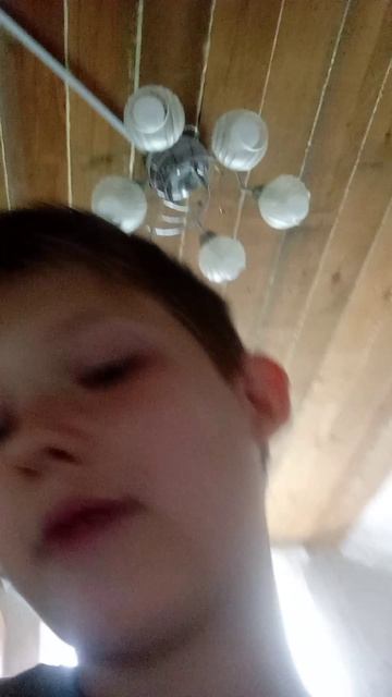 а вы загадывались почему я такие глаза